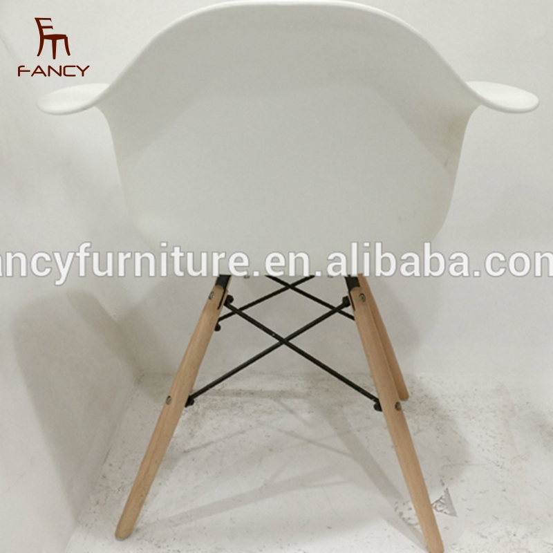 morden dining plastic chairs (2)