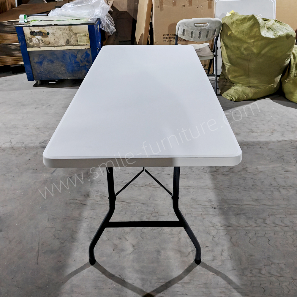 White Minimalist Folding Plastic Table-Heavy Duty HDPE Rectangular Foldable Outdoor Furniture for Camping Party Banquet Events