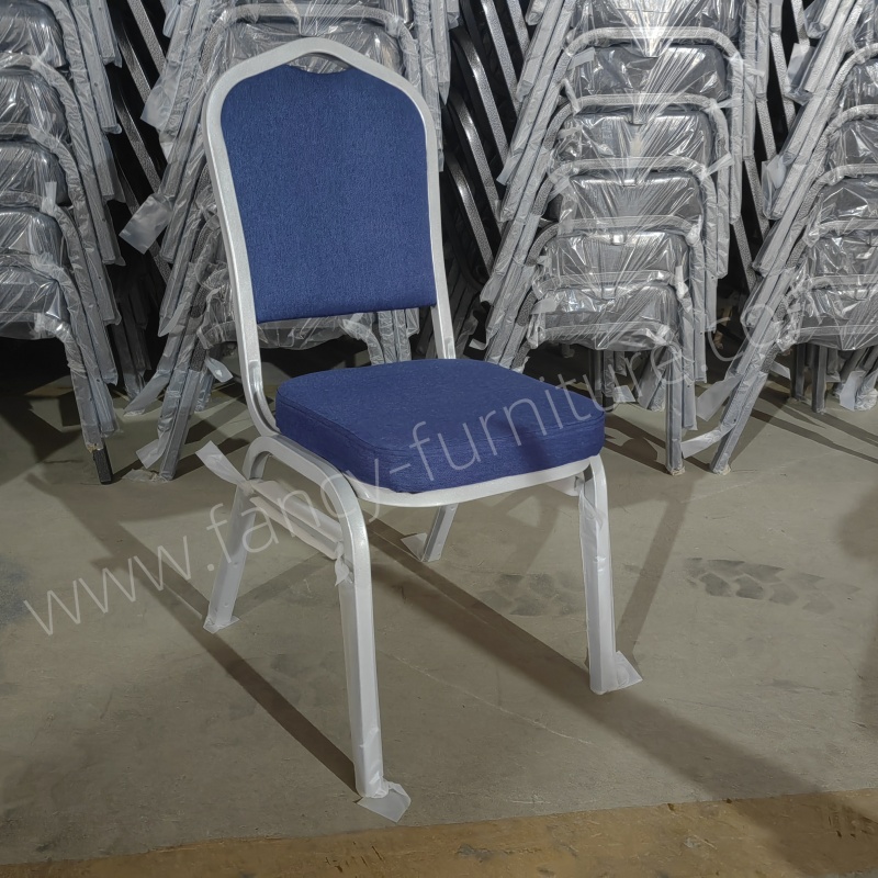 High Quality Modern Design Metal Banquet Chair for Wedding Reception for Restaurant Hotel Church with High Density Sponge