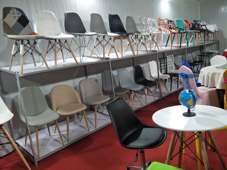 Wholesale Living Room Dining Plastic Chairs