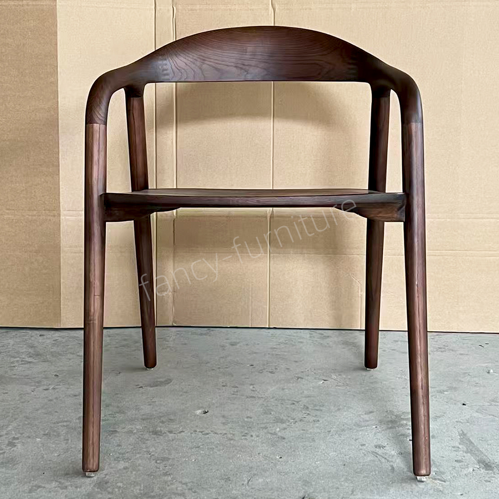Our Factory Sells European-style Minimalist Ash Wood Chairs with Carved Panels, Available in A Variety of Colors. Suitable for Restaurants, Cafes, And Other Similar Establishments.