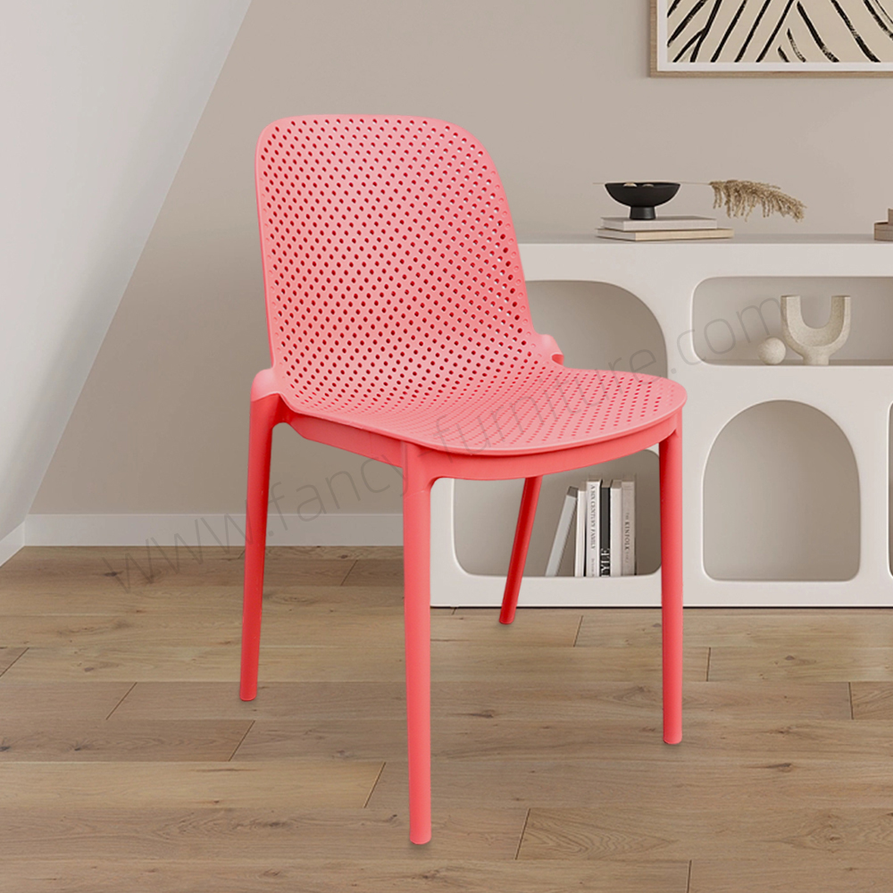 Plastic-chair8.jpg