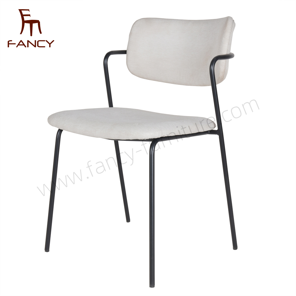 Modern Nordic Luxury Gold Fabric Velvet Dining Room Chair Cream Color Dining Chair for Dining Table
