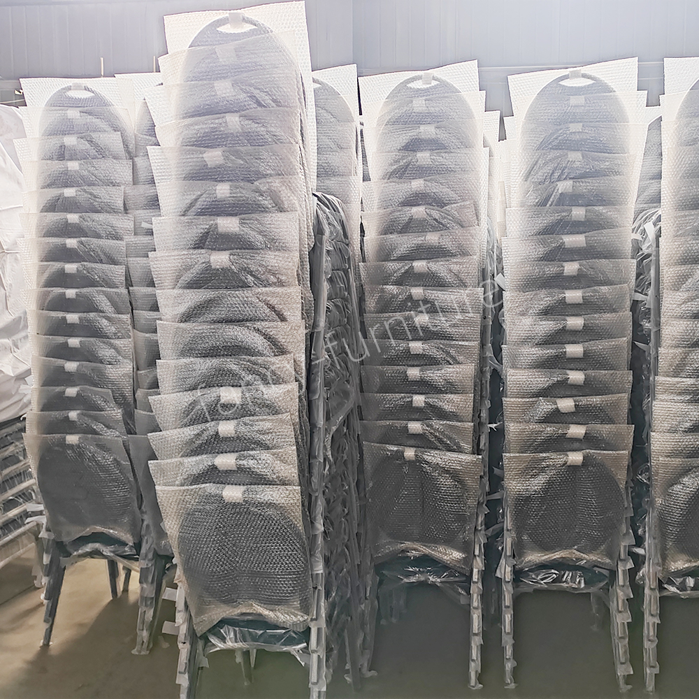 Banquet-chair18.jpg