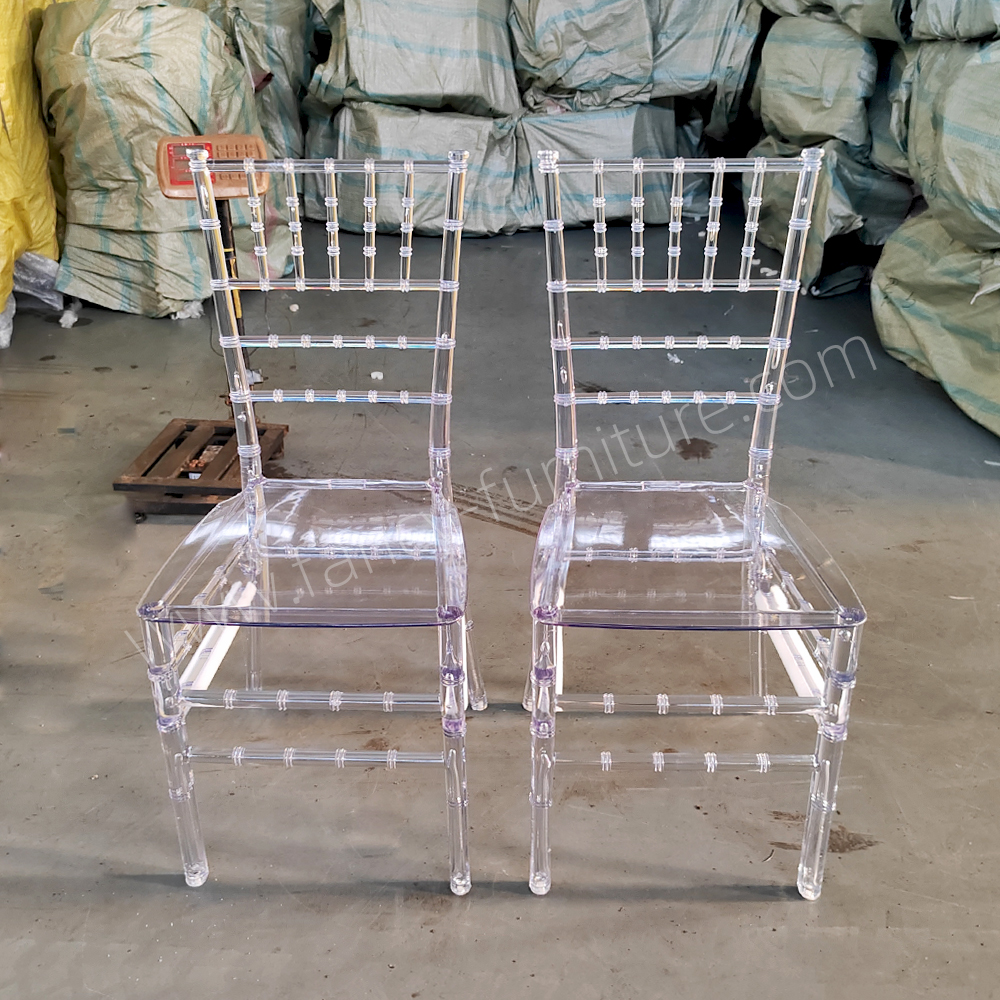 Plastic-chair1.jpg