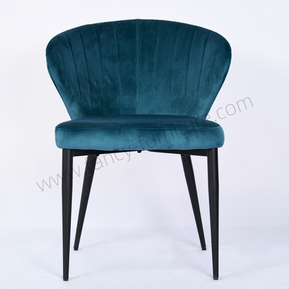 Luxury Modern Velvet Upholstered Dining Chair Black Metal Legs Durable Non Foldable Accent Chair for Home Hotel Restaurant Cafe Banquet 