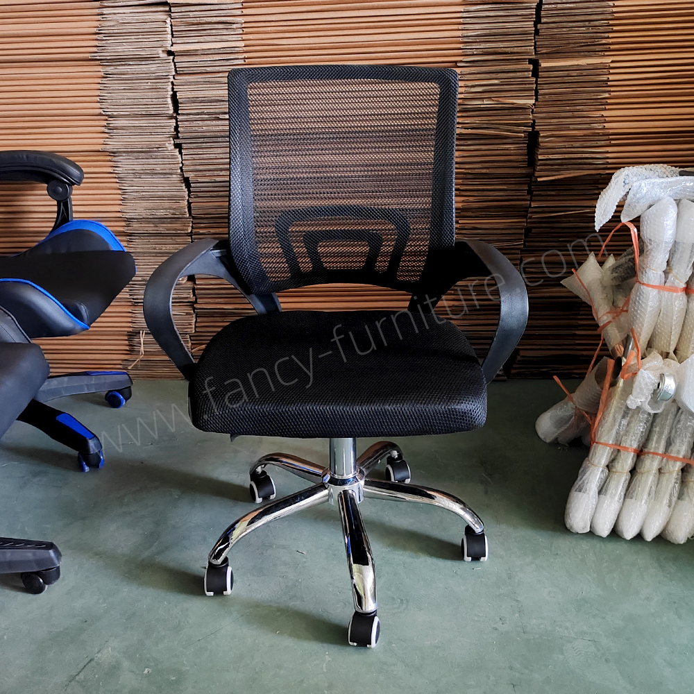 Breathable Mesh Office Chair Ergonomic Swivel Desk Chair Height Adjustable Staff Computer Chair with Lumbar Support & Wheels