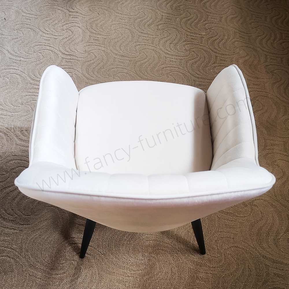 Armrest Velvet Dining Chair with Metal Legs, Modern Upholstered Accent Chair with Soft Fabric for Living Room, Restaurant Use