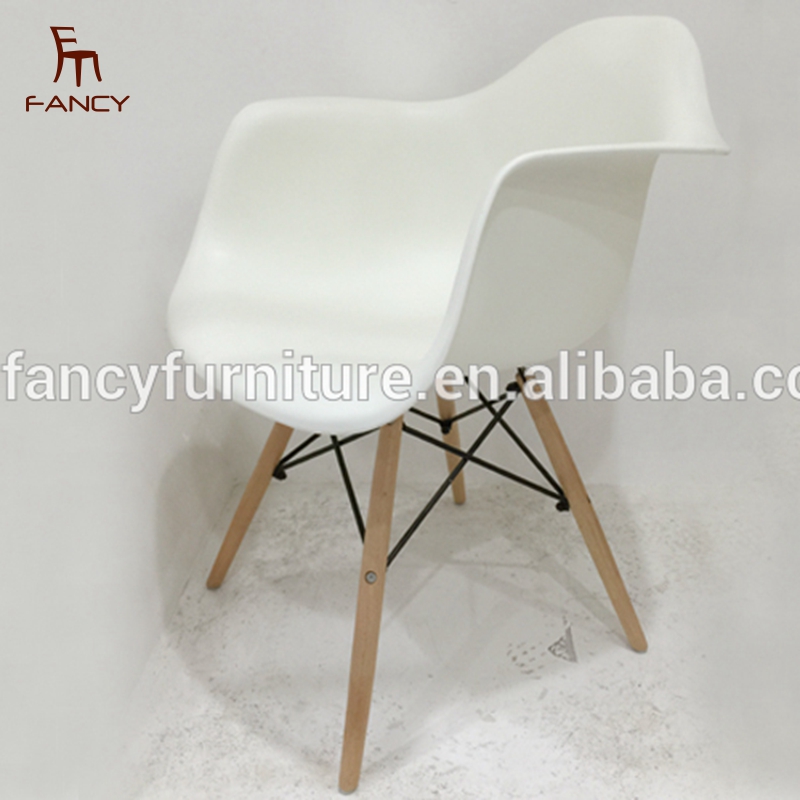 cheap outdoor plastic chairs