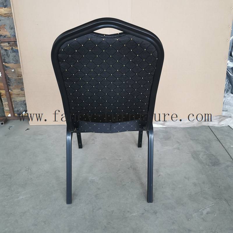Hot selling Red Metal Hotel and Restaurant Banquet Chair for wedding meeting event stackable