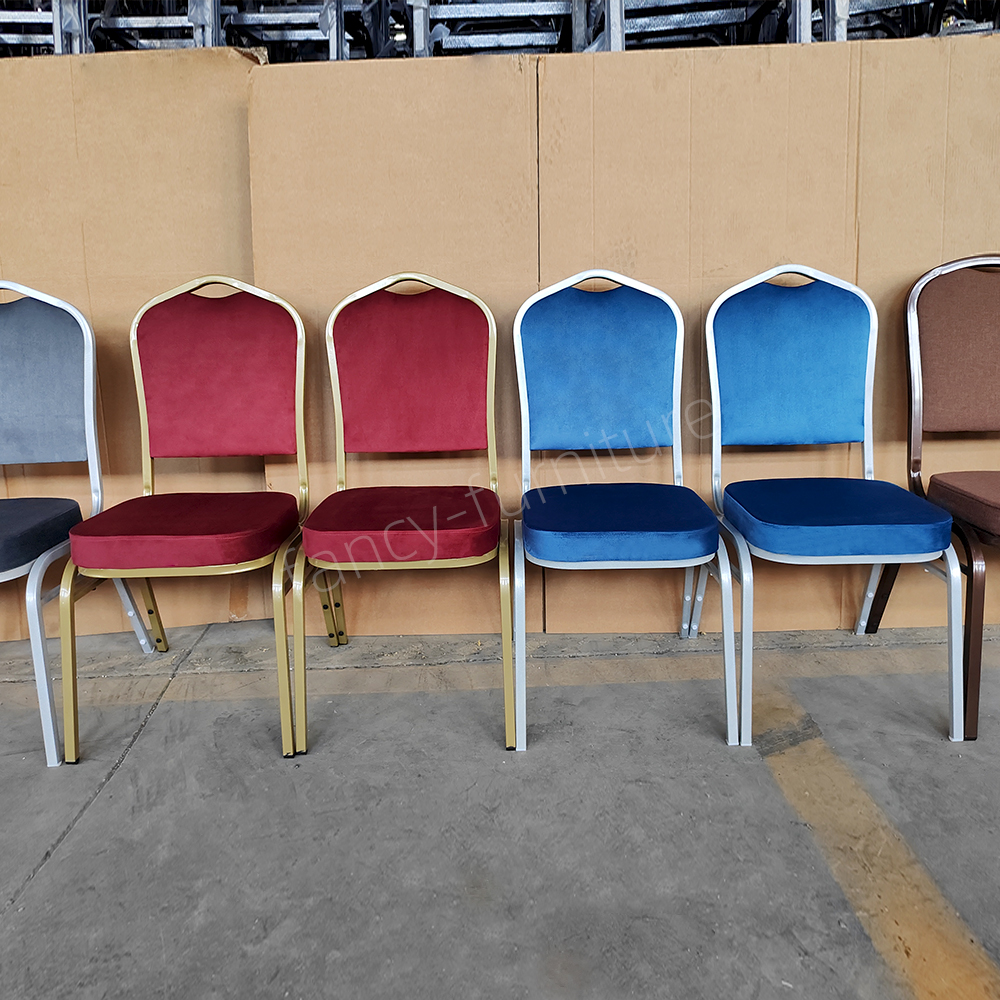 Fancy Banquet Chair Modern Metal Fabric Stackable Stable Commercial Hotel Dining Chair Solid Back Foam Cushion Iron Legs Intdoor