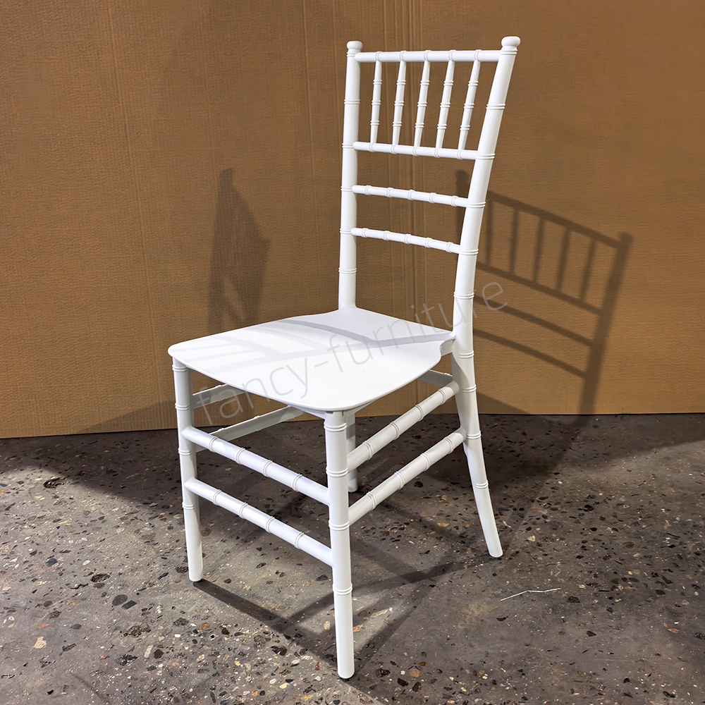 Stacking Plastic PP 7-Slat Modern Chiavari Dining Chair Backrest Durable Waterproof Portable Outdoor for Home Office Party