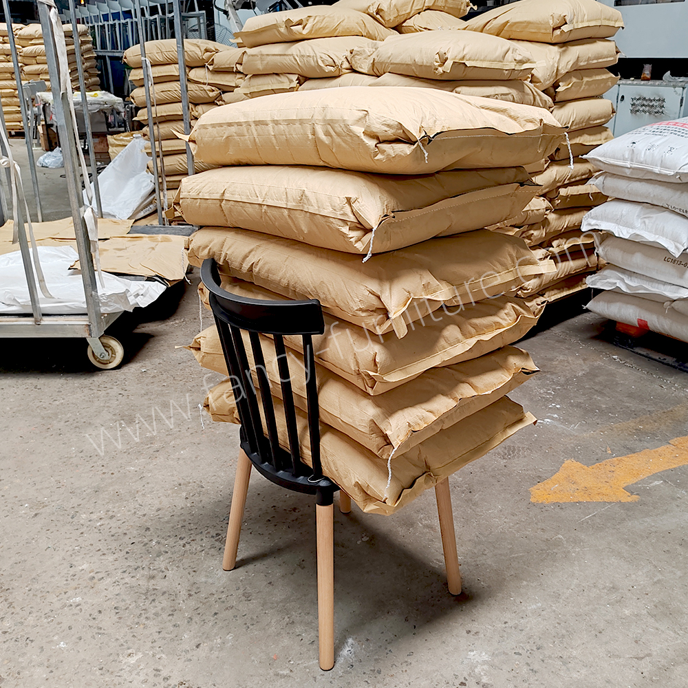Modern Windsor Dining Chair, Plastic Seat & Backrest with Beech Wood Legs, Ideal for Kitchen, Living Room, Stackable Design