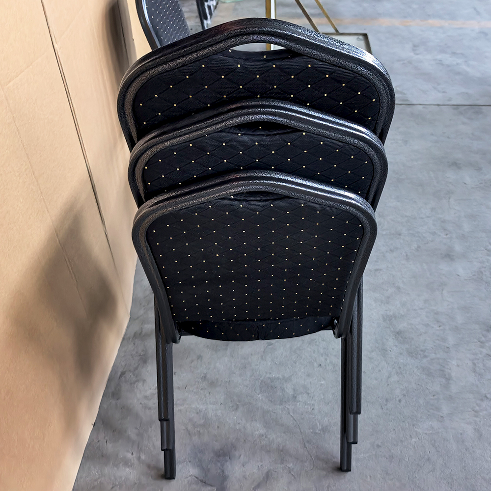 Factory Direct Sales of High-quality Cheap Banquet Chairs, Stackable, Customizable with Logos, Suitable for Banquets And Other Venues.