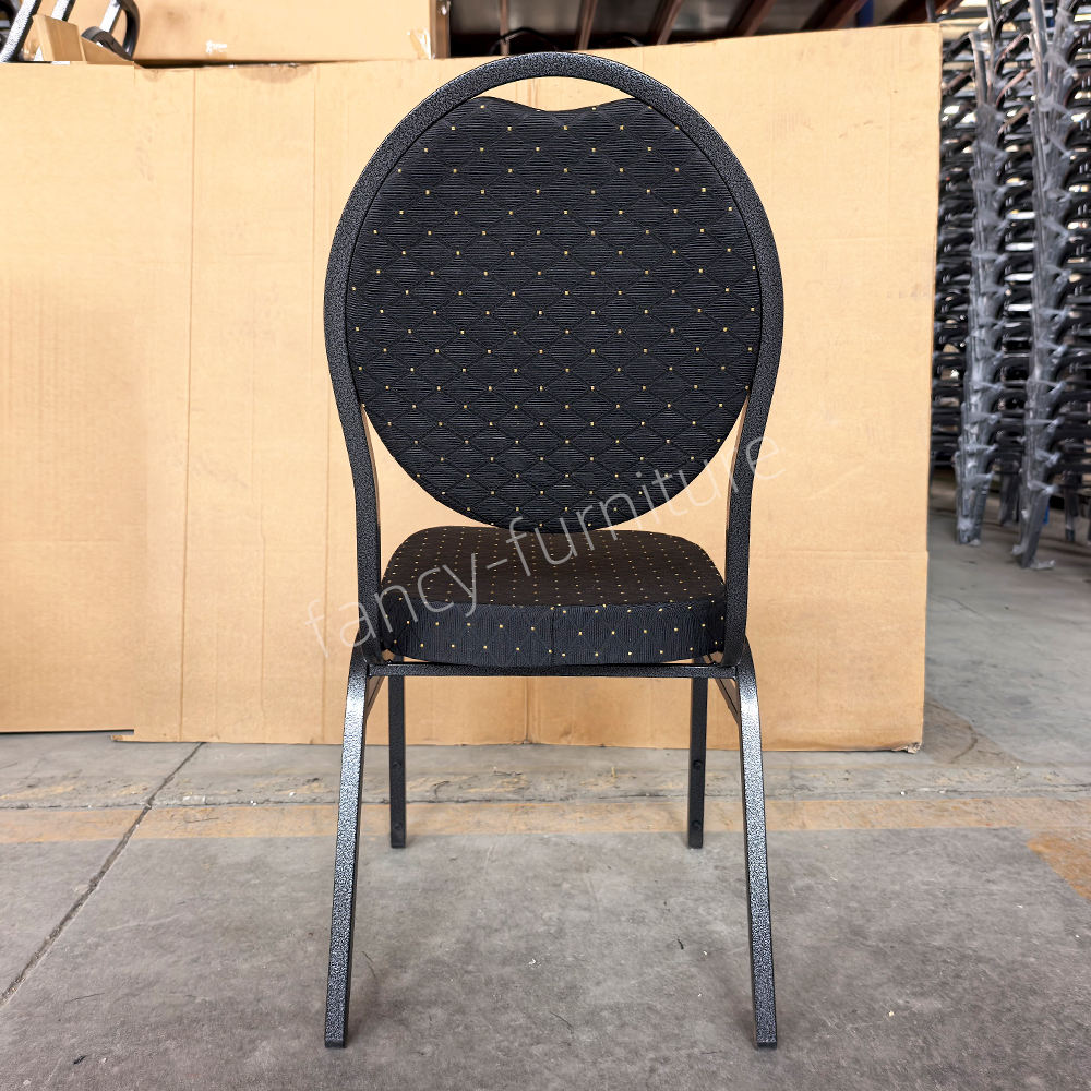Banquet Chairs Are Suitable for Weddings And Banquets. ODM Customization Is Available, Allowing You To Add Your Unique Logo. They Are Stackable.