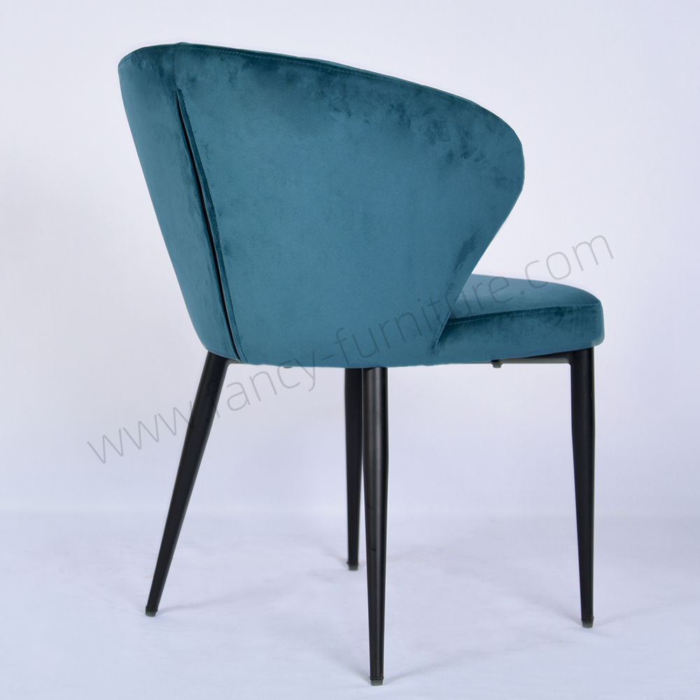 Luxury Modern Velvet Upholstered Dining Chair Black Metal Legs Durable Non Foldable Accent Chair for Home Hotel Restaurant Cafe Banquet 