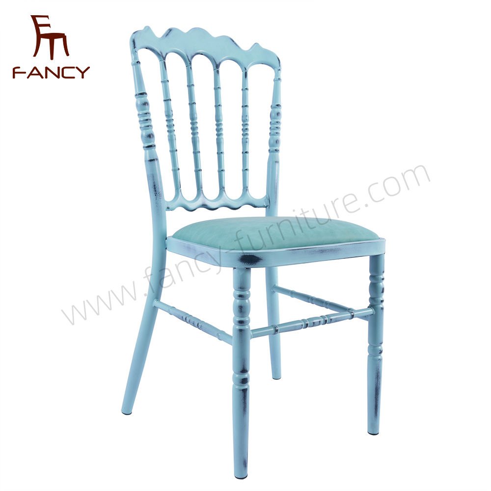 Factory Sale Antique Metal Wedding Chairs Durable Iron Hotel Furniture for Farmhouse Party Home Office Factory Sale