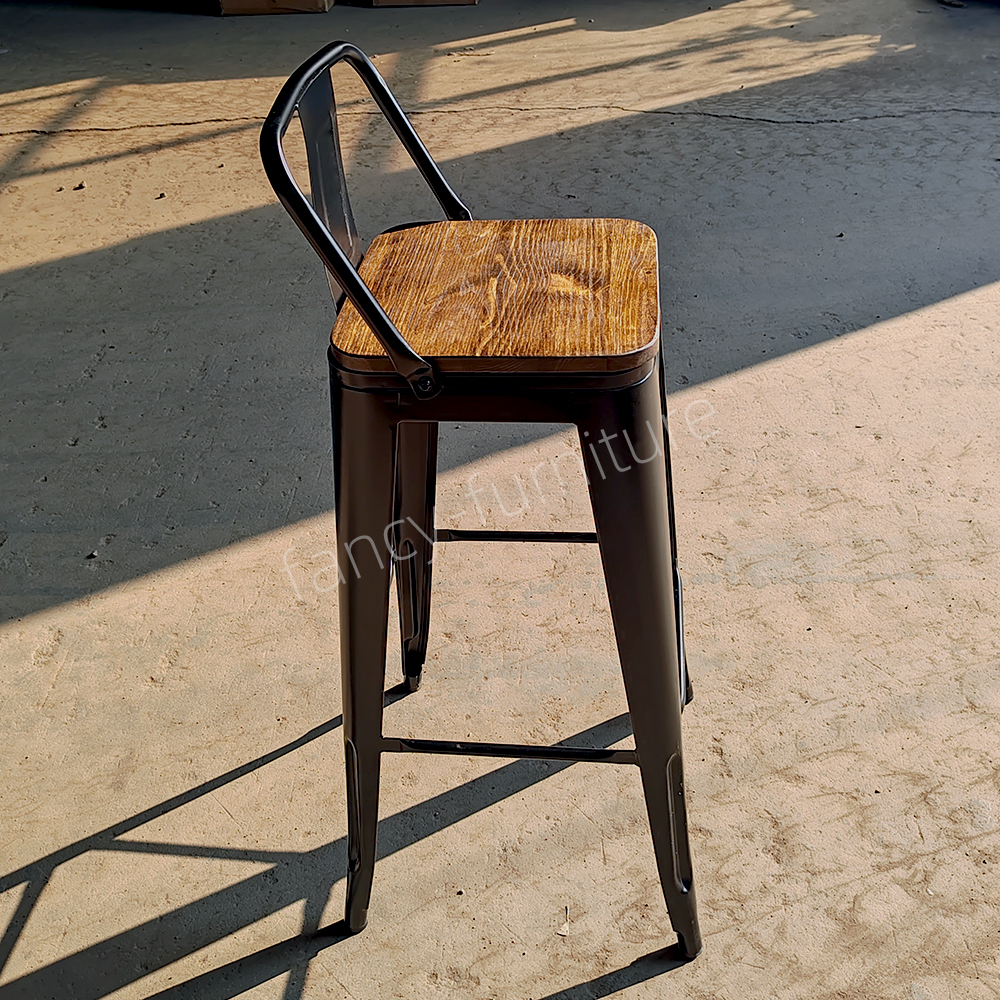 Industrial Metal Strong Bar Stool Stackable High Chair for Home Bar And Commercial Use