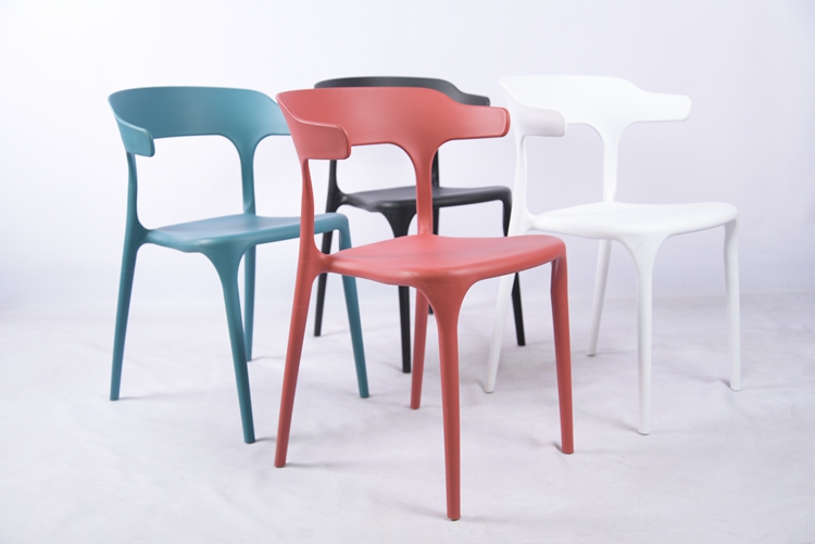 Plastic Chair3
