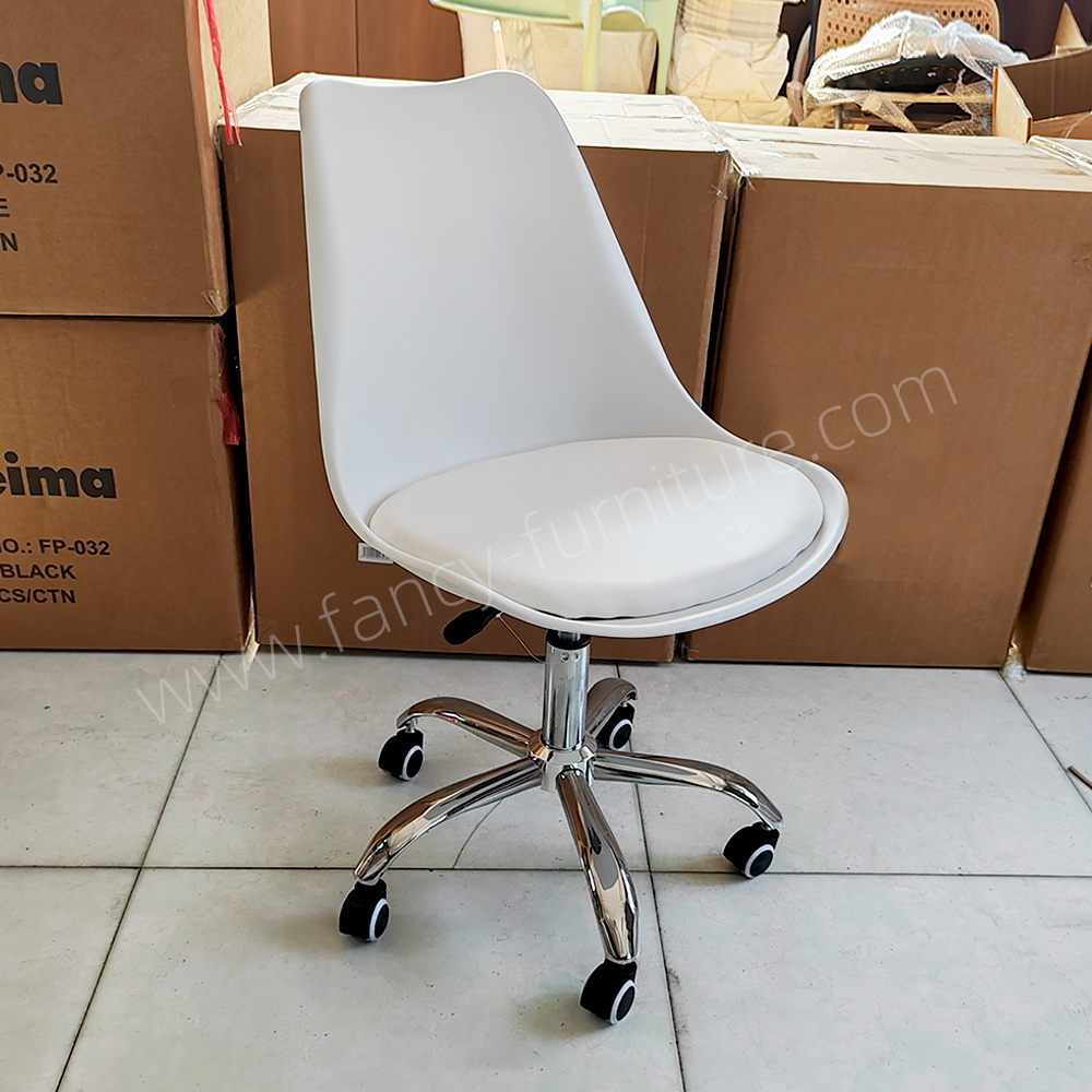 Ergonomic Swivel Desk Chair with PU Cushion | Adjustable Height, 360° Swivel for Home Office & Living Room