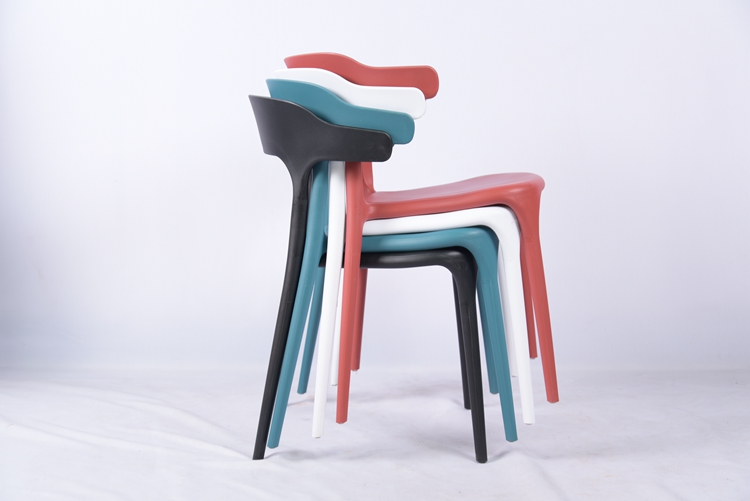 pp chairs027