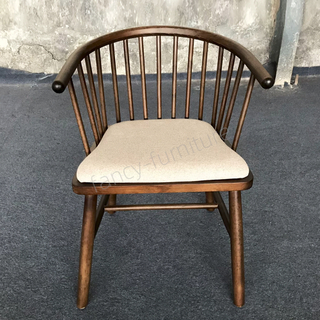 Nordic Style Modern Ergonomic Windsor Arm Chair with Cushion Solid Rubber Wood Dining Chair for Home Restaurant Hotel