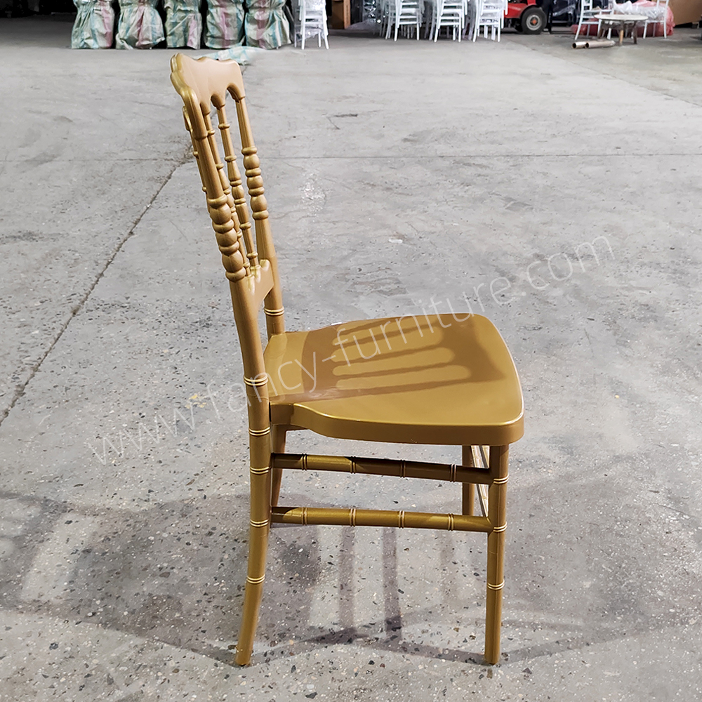 Elegant Gold Napoleon Chiavari Chair Stackable Durable Chair for Wedding Venues Banquet Halls & Bulk Event Rental Orders