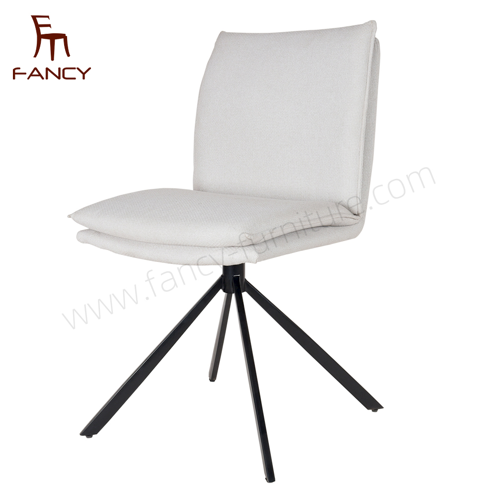 Wholesale Luxury Leisure Kitchen Restaurant Designer Chinese Gold Velvet Comfortable Dining Chair With Metal Legs Black